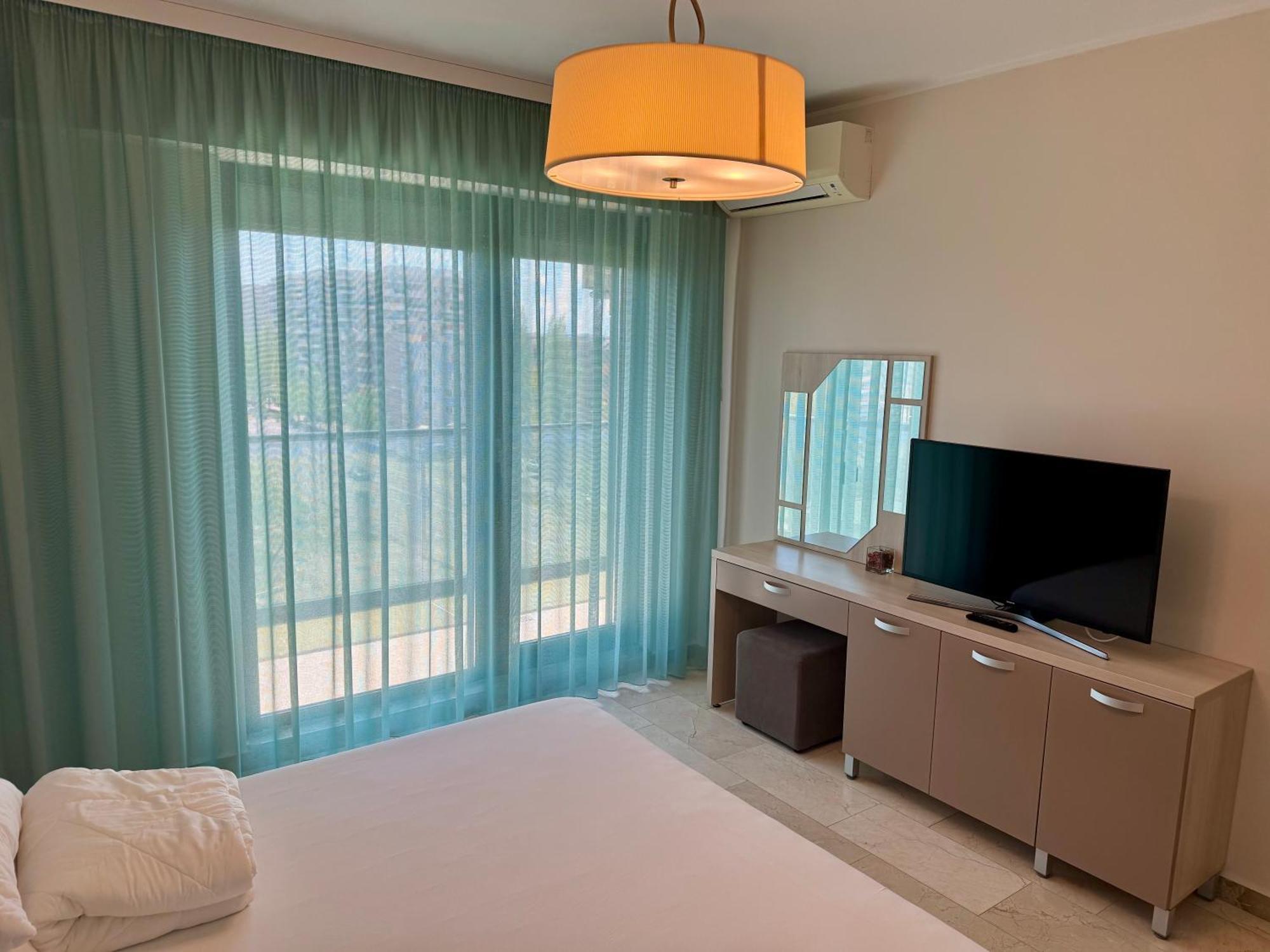 Sophia 3 Luxury Apartments มามายา ห้อง รูปภาพ